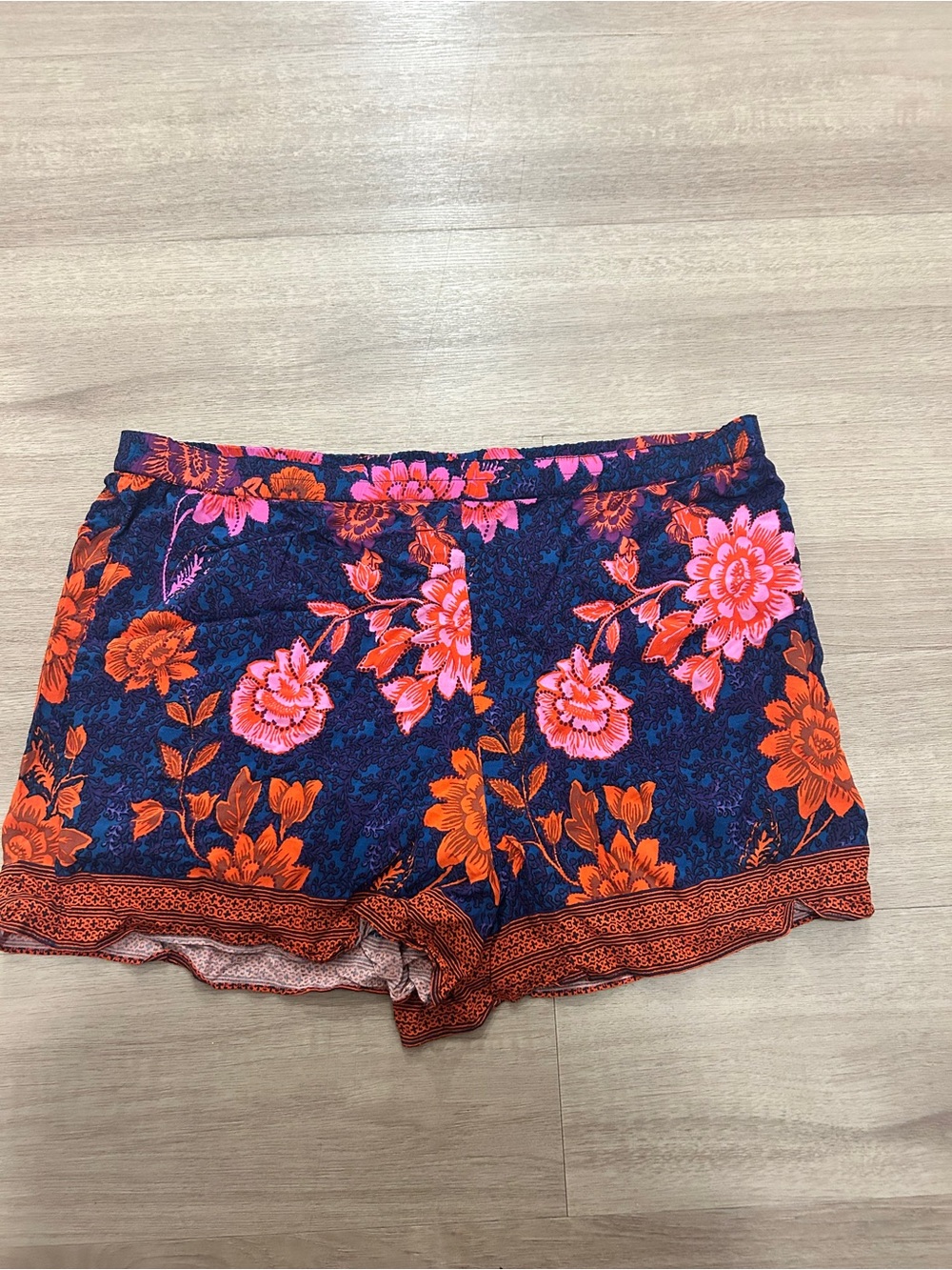 Anthropologie Ett wa Floral Lightweight Shorts